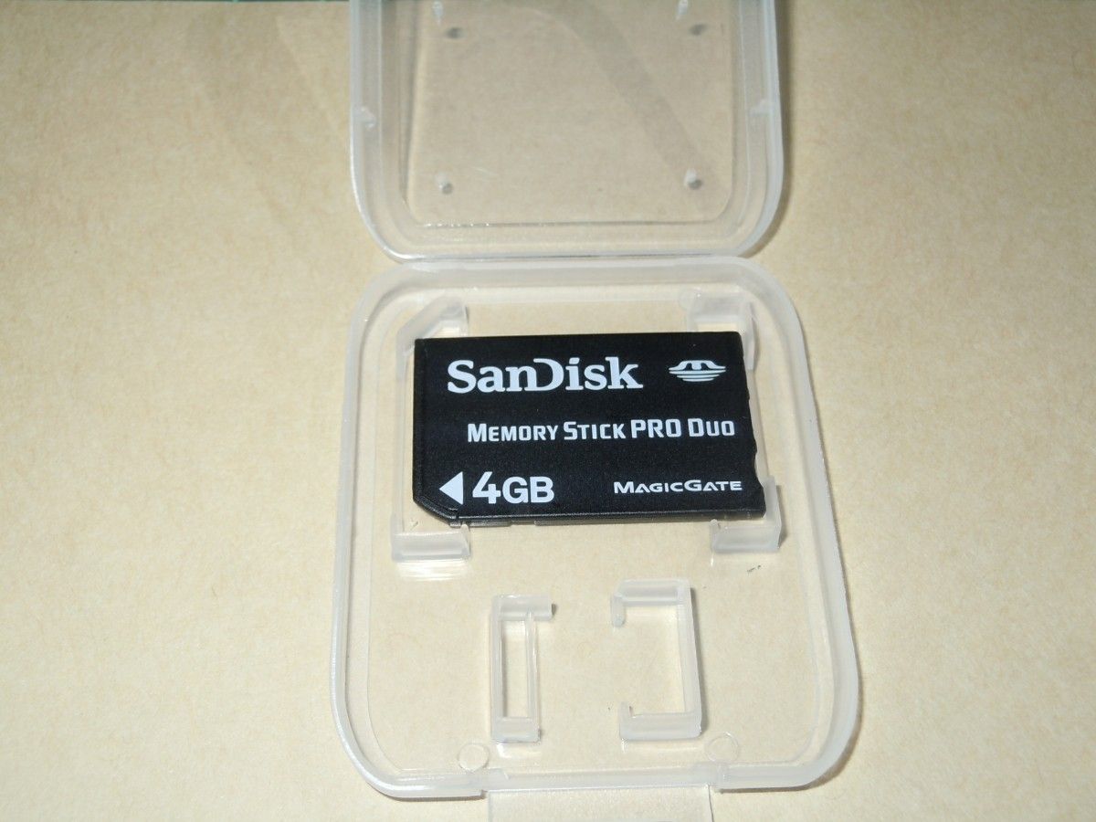 SanDisk【４ＧＢ】メモリースティックPRO Duo・・・◆中古動作品