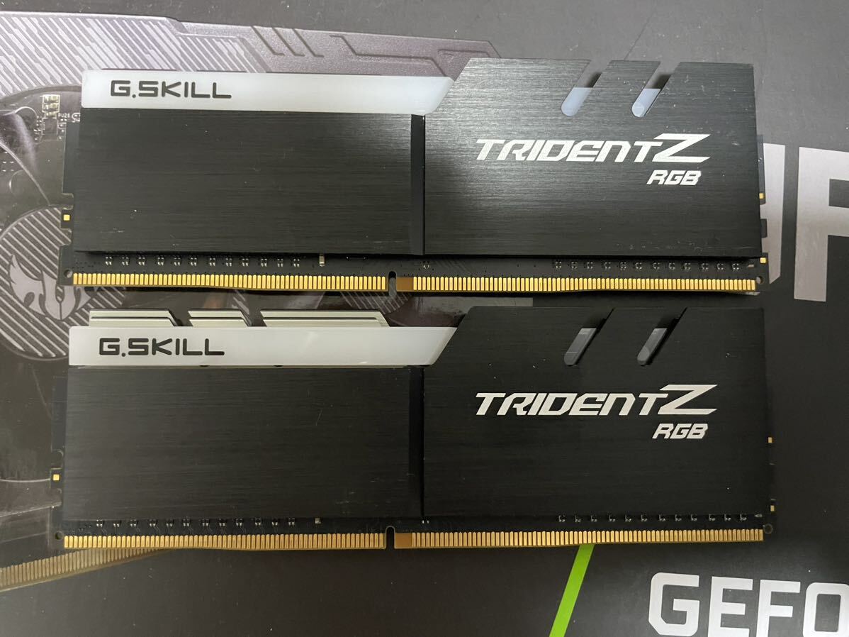 G.SKILL TRIDENT Z RGB 3200 DDR4メモリ8GB×2 gskill pcメモリー_画像1