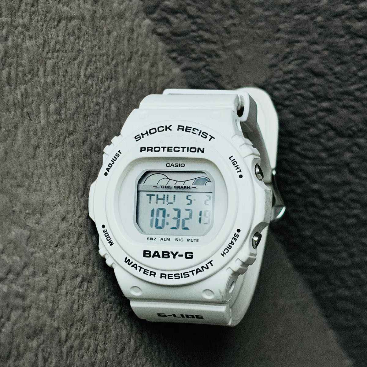 【中古美品】CASIO腕時計 カシオ BABY-G BLX-570-7JF　ホワイト
