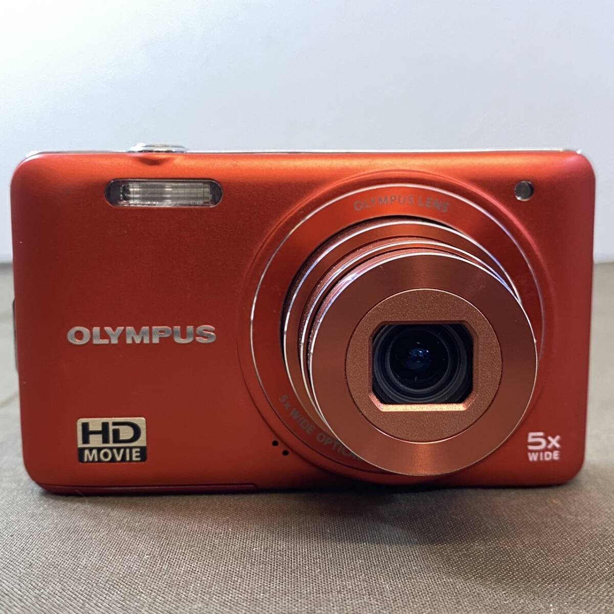 ●【MH-7020】中古品 OLYMPUS オリンパス VG-145 コンパクトデジカメ【レターパックプラス可】_画像1