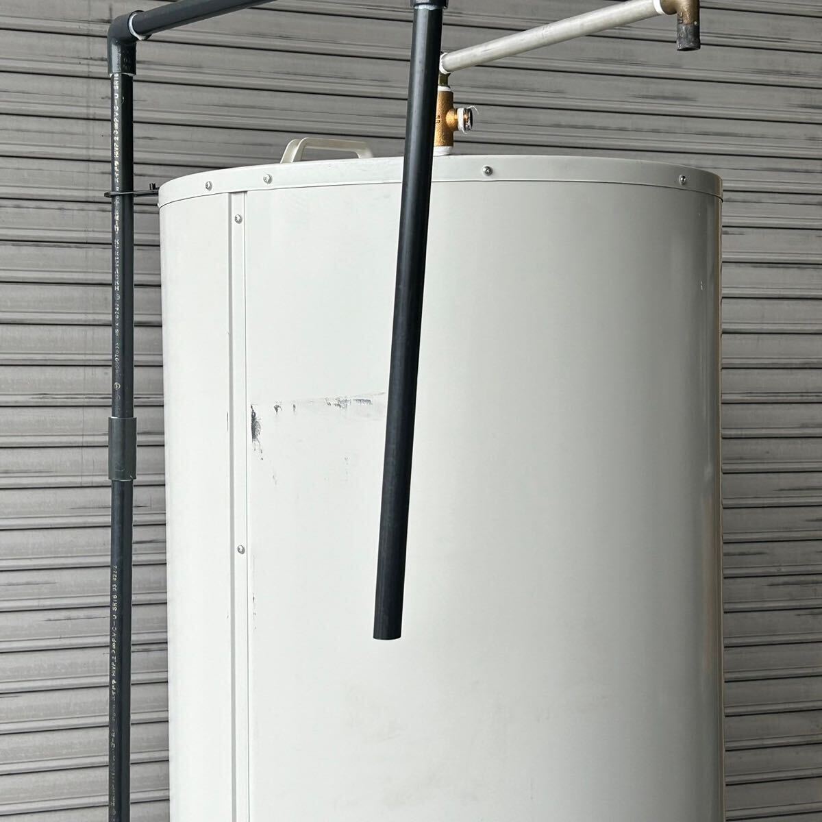 三菱 電気温水器 SRG-375C 給湯専用タイプ 丸型 タンク容量370L 2016年製 業務用 中古 厨房 現状の画像2