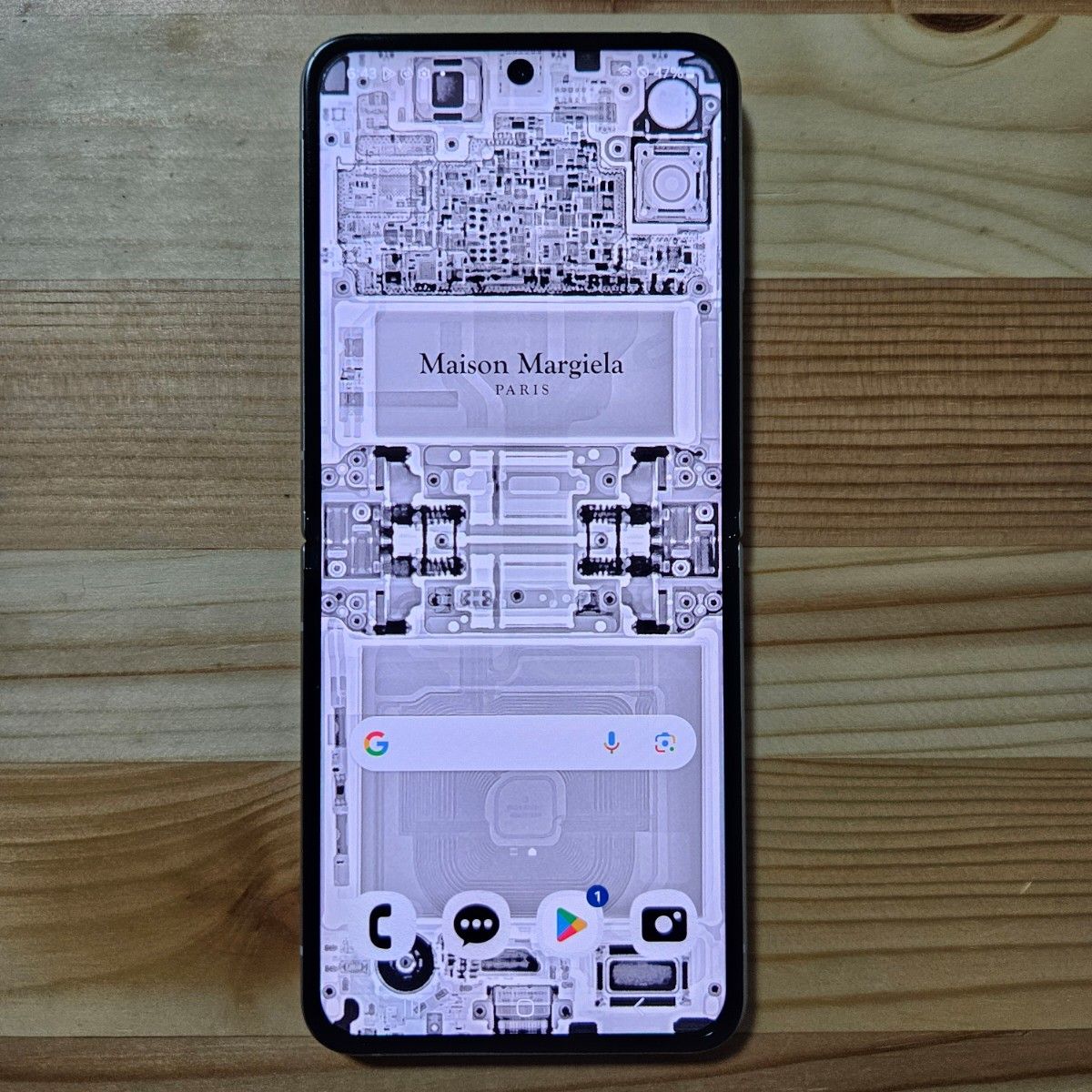 Samsung Galaxy Z Flip4 Maison Margiela|Yahoo!フリマ(旧 Samsung Galaxy Z Flip4 Maison Margiela|Yahoo!フリマ(旧