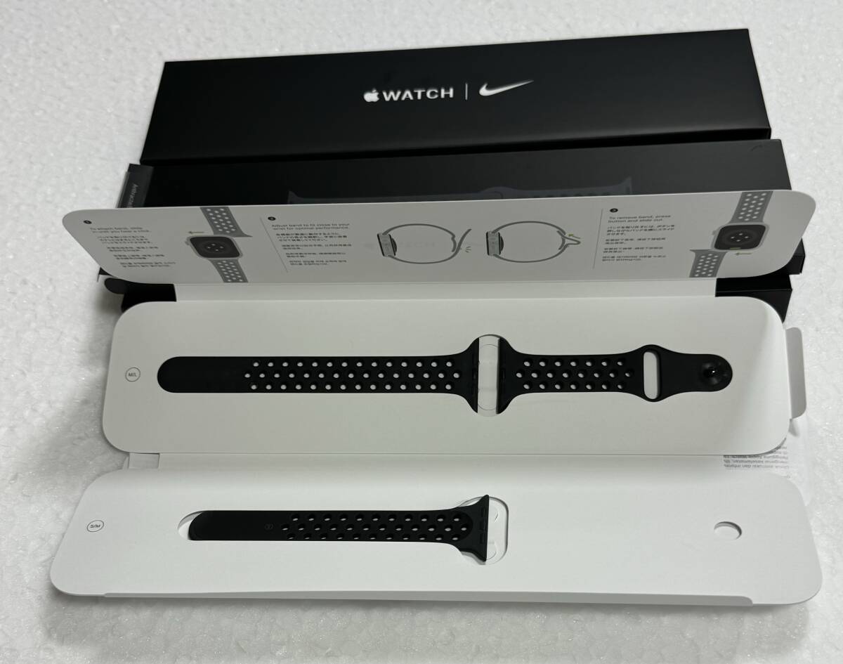 Apple Watch Series 7 Nike GPSモデル 45mm アルミニウムケース 美品_画像3
