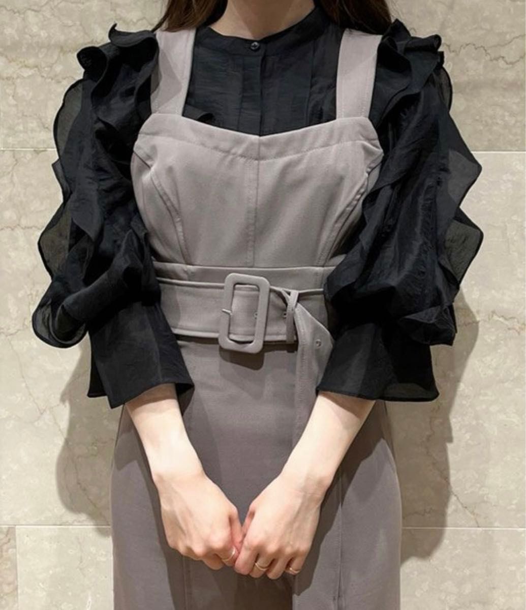 即購入NG】snidel フリルブラウス ブラック 美品|Yahoo!フリマ 即購入NG】snidel フリルブラウス ブラック 美品|Yahoo!フリマ