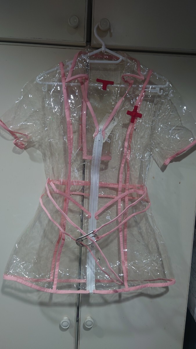 【新品未使用品】エグゼ神戸　透明ビニール製ナース服　女性Mサイズ_画像1