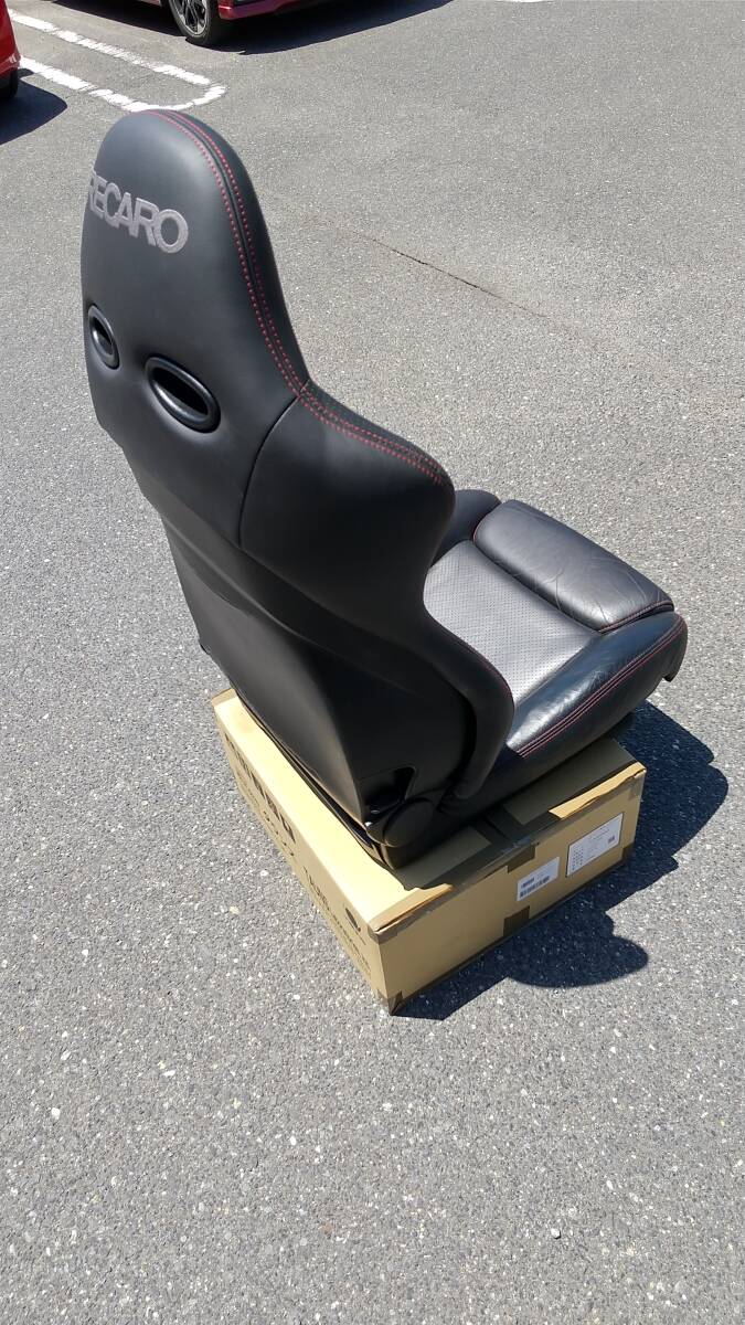 レカロシート SP-JC　ASM　　LEATHER　RH　電動シート　RECARO　レア商品　ジャンク扱い　動作確認済み_画像4