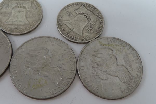 1319/ti/05.02 アメリカ 銀貨5枚まとめ出し アイゼンハワー 旧1ドル銀貨1972年 フランクリン ハーフダラー 銀貨1958年の画像5