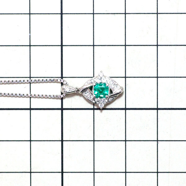 Pt エメラルド ダイヤモンド ペンダントネックレス 0.41ct D0.18ct 出品4週目 SELBY_画像3