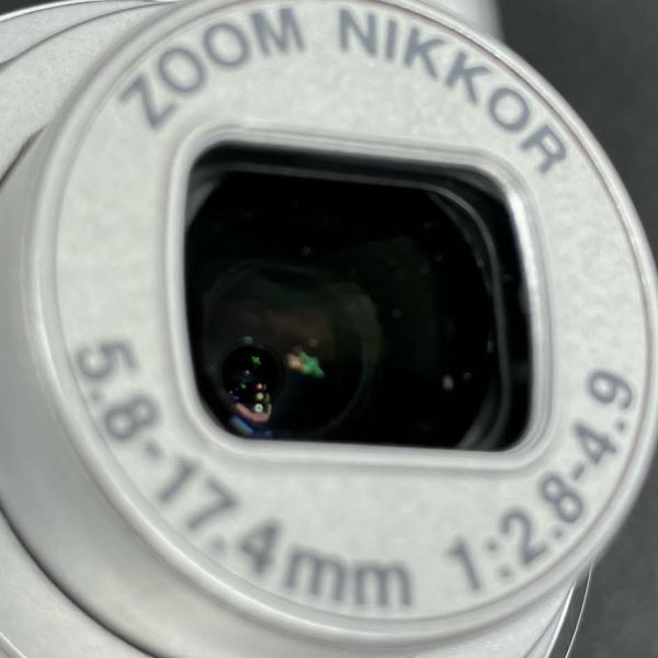 仙104 Nikon COOLPIX E3200 デジカメ コンデジ コンパクトデジタルカメラ シルバー ニコン クールピクス 付属品ありの画像9