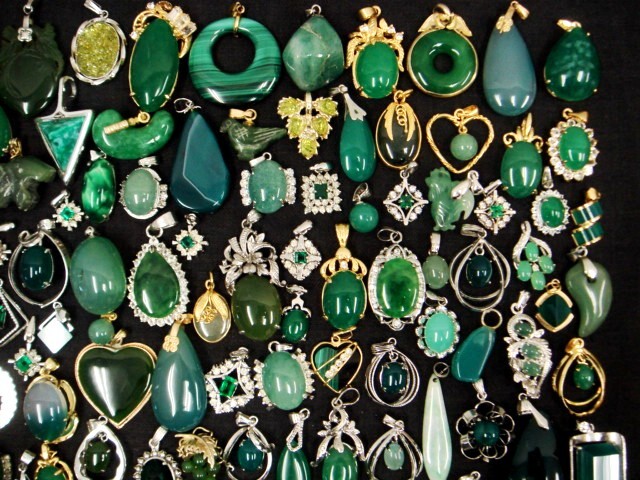  gorgeous!! large amount!!..* green stone series pendant * charm 166 point set!!K18×3*SV etc. stamp 21 point * diamond attaching * large grain * taking to coil * square * sculpture *.* circle sphere etc. 