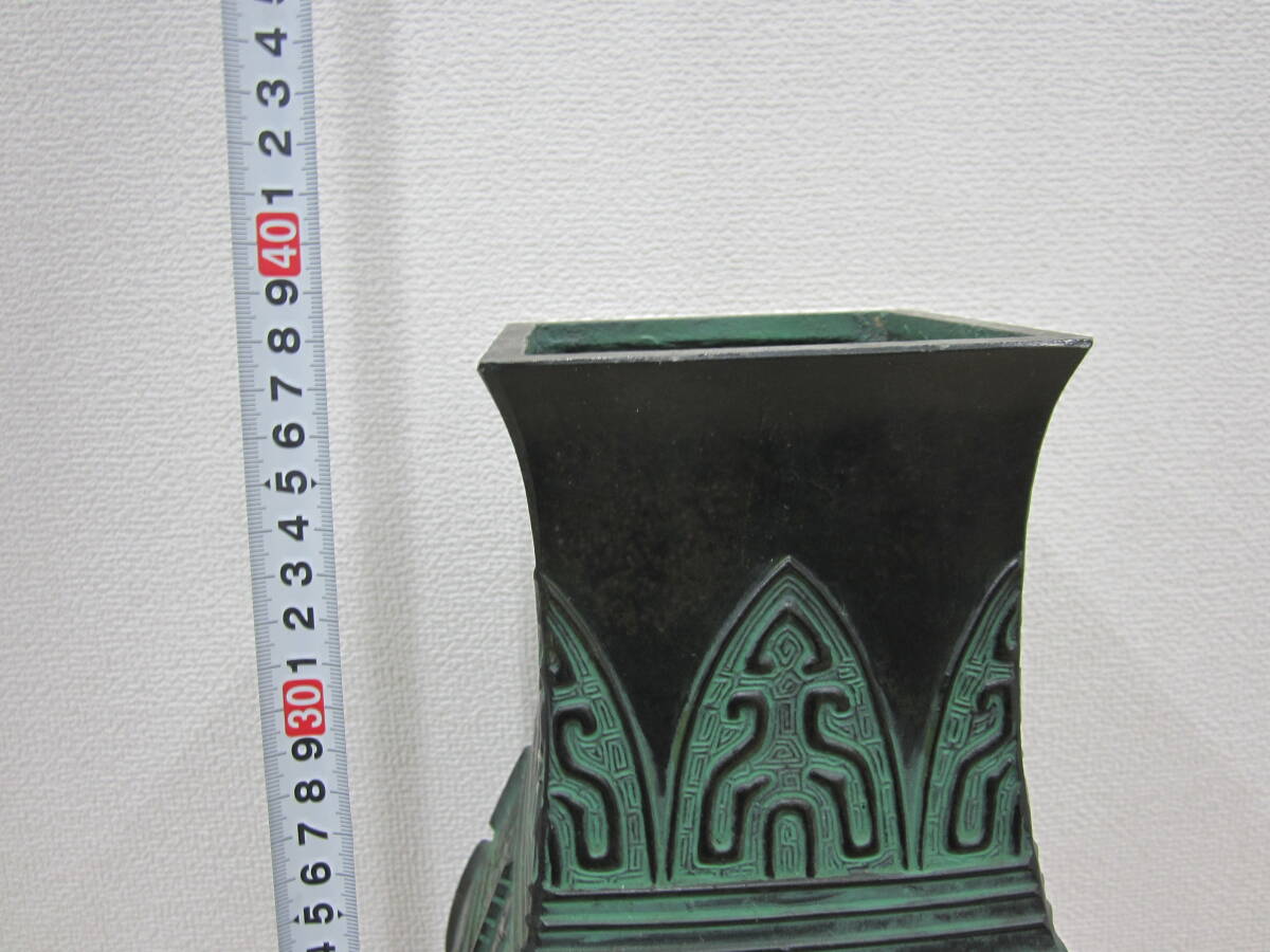 青銅花瓶 角型 高さ約38センチ 花瓶 花器 青銅 飾 中国 激安1円スタート_画像2