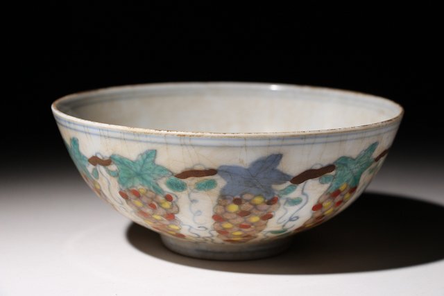 博物館展示品　来歴有　295　明時代　成化年製色絵碗　径約12.5cm　(検)鉢 茶碗 唐物 中国美術 古玩_画像5