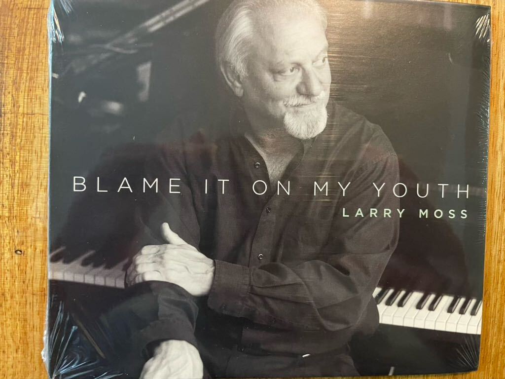 CD LARRY MOSS / BLAME IT ON MY YOUTH_画像1