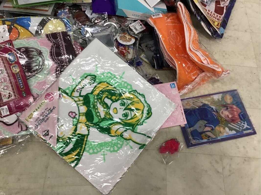 1円〜 同梱不可 ジャンク ポケモン、ソードアートオンライン、魔法少女リリカルなのは 他 タオル等の画像3