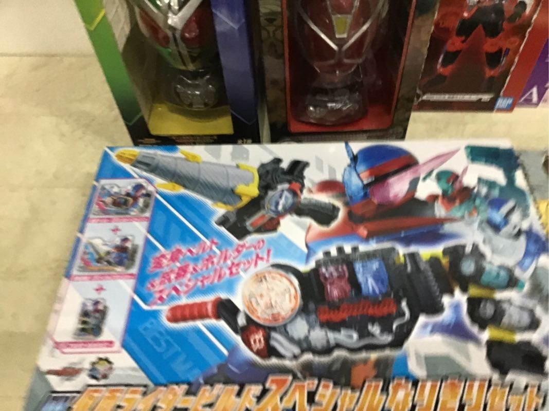 1円〜 同梱不可 ジャンク 仮面ライダーダブル、ウィザード、ギーツ、リバイス 他 ビッグマスク 等_画像4