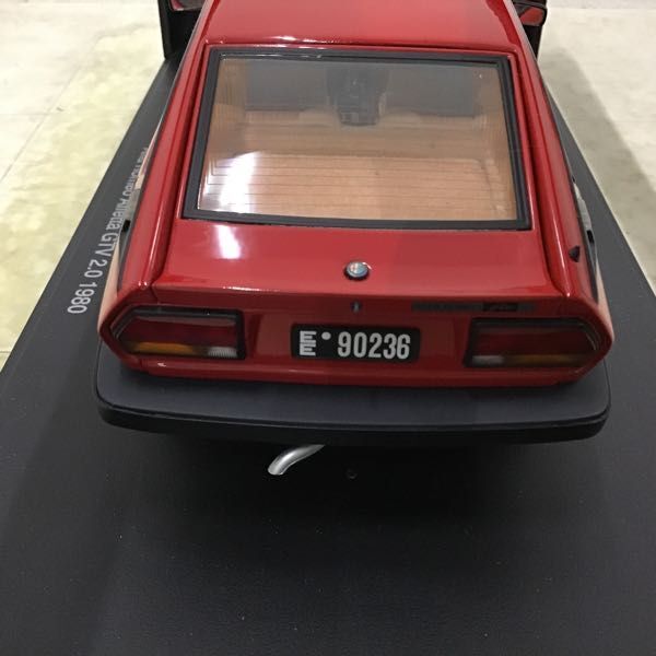 1円〜 オートアート 1/18 アルファロメオ ALFETTA GTV 2.0 1980 レッドの画像5