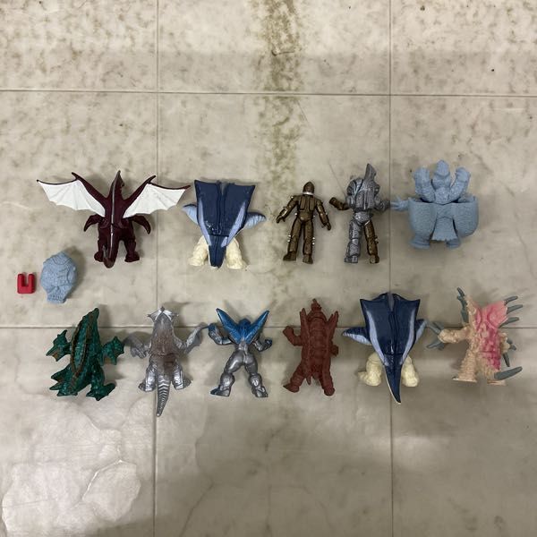 1円〜 欠品 バンダイ ウルトラマンティガ ティガモンスター超全集 PART1の画像4