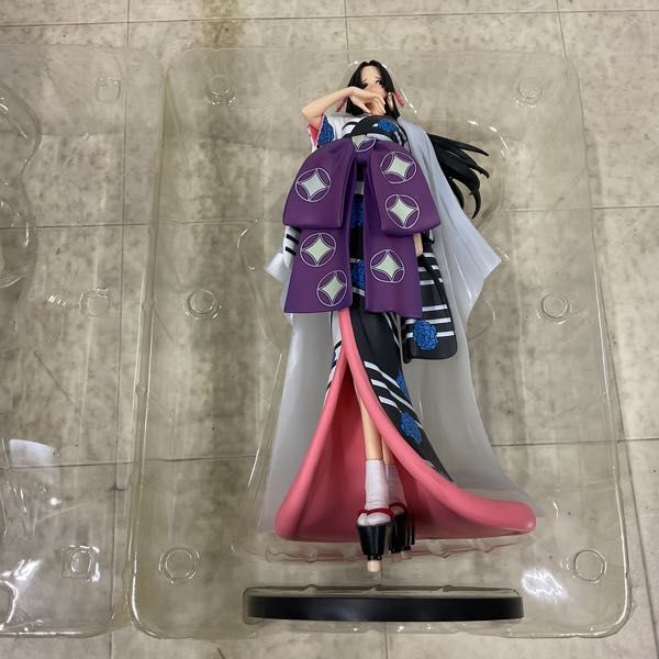 1 jpy ~ most lot ONE PIECE GIRL*S COLLECTION.no curtain last one . boa * Hankook .. figure . face 