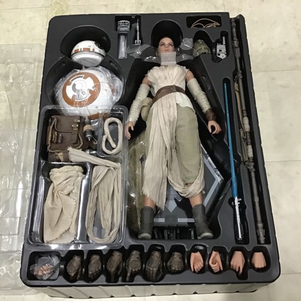 1円〜 ホットトイズ ムービーマスターピース 1/6 MMS337 STAR WARS フォースの覚醒 レイ＆BB-8の画像2