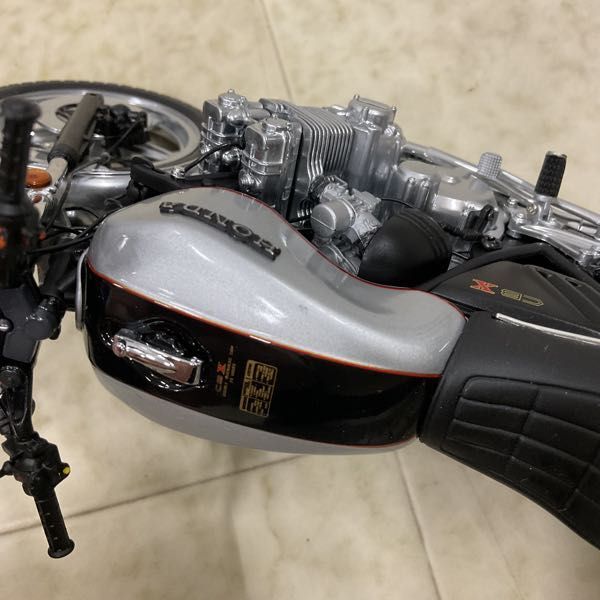 1円〜 ミニチャンプス 1/12 ホンダ CBX1000 1978 シルバー_画像7