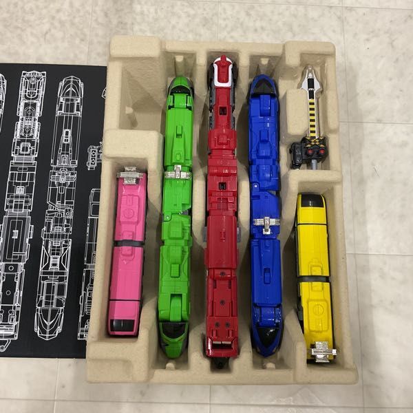 1円〜 バンダイ 戦隊職人 SUPER SENTAI ARTISAN 超合金 烈車戦隊トッキュウジャー 烈車合体 DXトッキュウオー_画像2