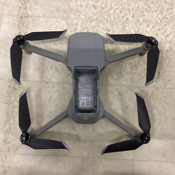 1円〜 ジャンク 箱無 dji ドローン MAVIC AIR 2 本体、送信機、バッテリー 他_画像2