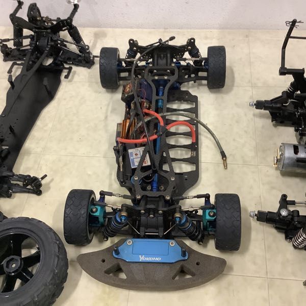 1円〜 訳あり ジャンク RC ラジコンカー シャーシ、タイヤ、TowerPro MG995 サーボ 等の画像3