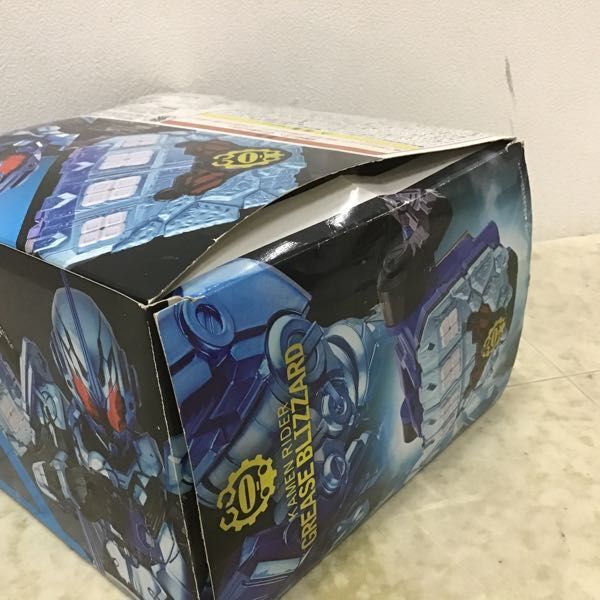 1 jpy ~ Bandai Kamen Rider build DX grease Blizzard Knuckle 