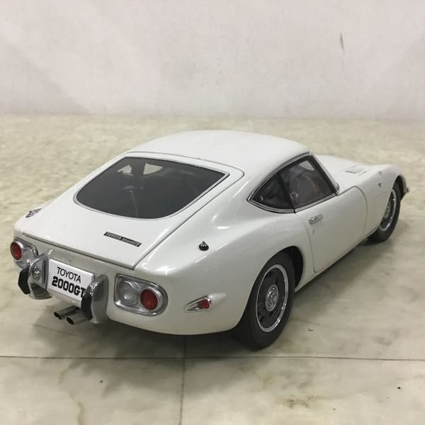 1円〜 ジャンク 箱無 オートアート 1/18 トヨタ 2000 GT_画像2