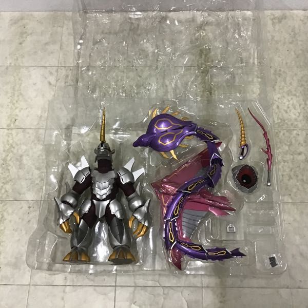 1 иен ~ S.H.Figuarts Kamen Rider Dragon Knight jeno носорог da-VENOSNAKER,EVILDIVER & METALGELAS