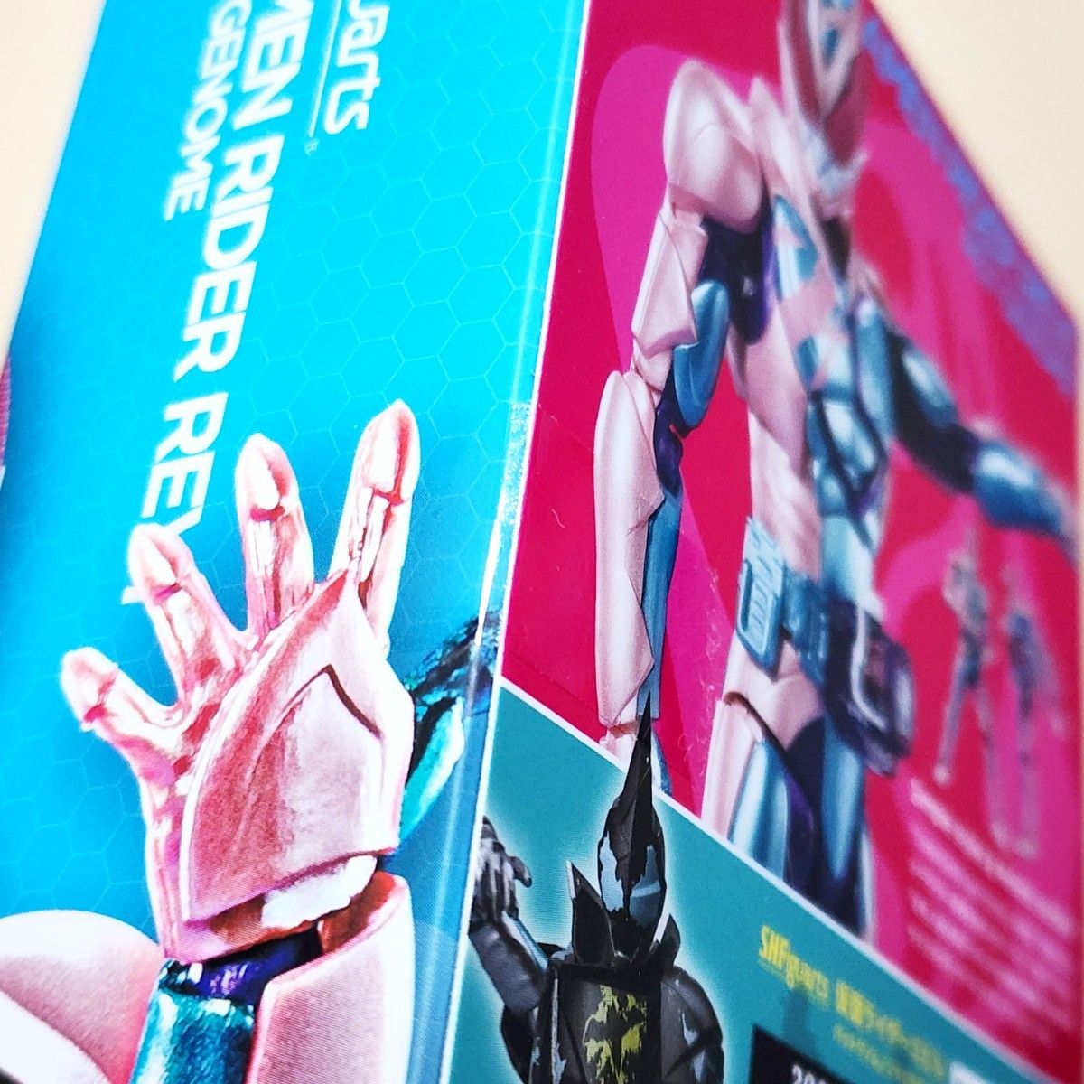 S.H.Figuarts 仮面ライダーリバイス リバイ&バイス レックスゲノム