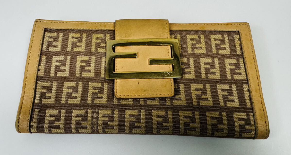 Э フェンディ FENDI ズッカ柄 ウオレット ブラウン 長財布 レディース 保存袋付/264901/430-52