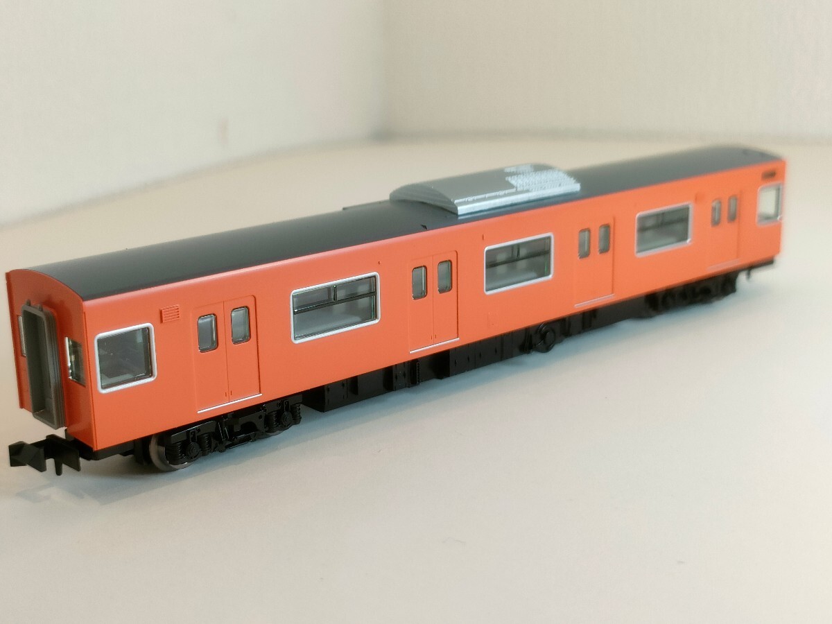 TOMIX モハ200(M) 新品未使用 98843 JR 201系通勤電車(JR西日本30N更新車・オレンジ)セットばらし_画像1