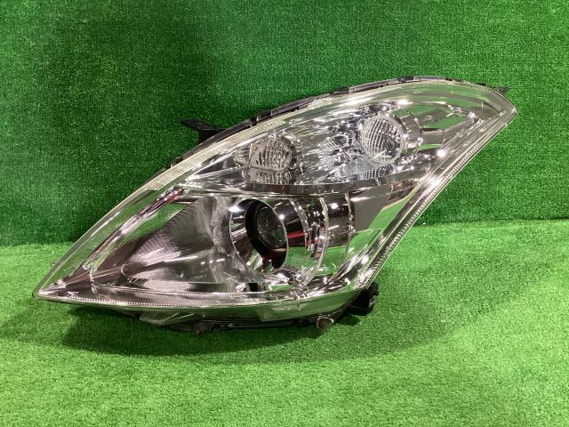 スイフト DBA-ZC72S 左ヘッドランプASSY XL ※22/7~ P9120 35320-72L10_画像1