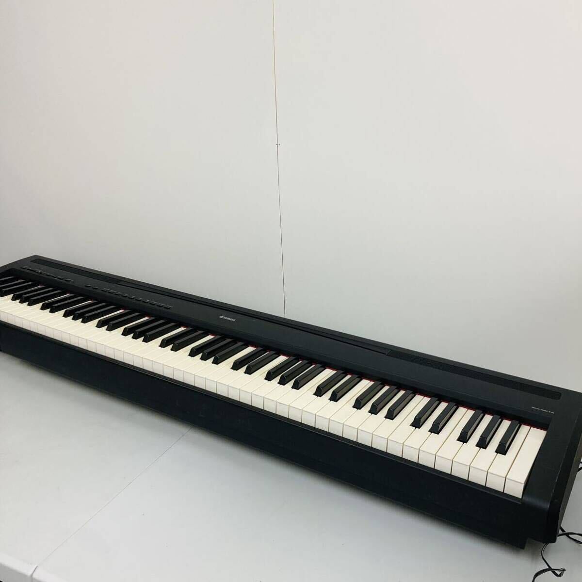 全鍵盤音出し確認済みYAMAHA P-85 電子ピアノ 楽器 ヤマハ キーボード　電源コード付　鍵盤楽器 デジタルピアノ _画像8