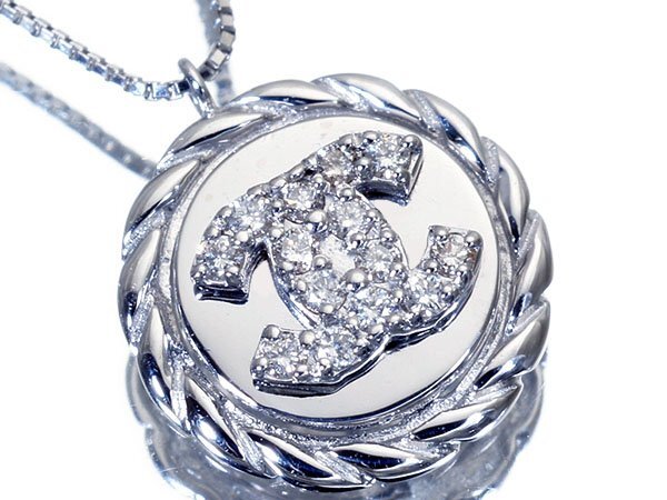 1 jpy ~[ jewelry ultimate ] stylish logo design shines! natural diamond high class K18WG&Pt850 pendant necklace k8559ov[ free shipping ]