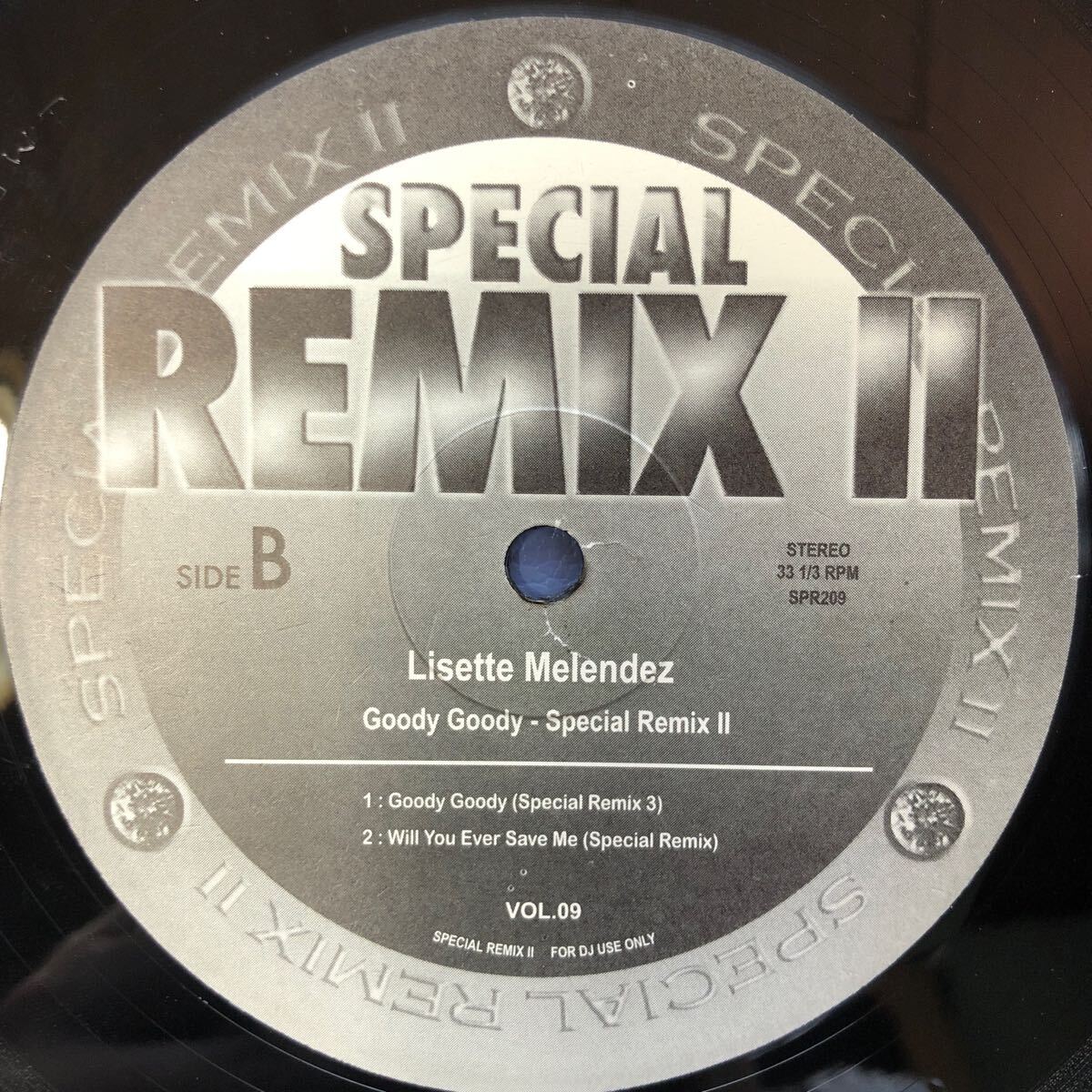 i 12インチ LISETTE MELENDEZ GOODY GOODY(SPECIAL REMIX) LP レコード 5点以上落札で送料無料_画像3