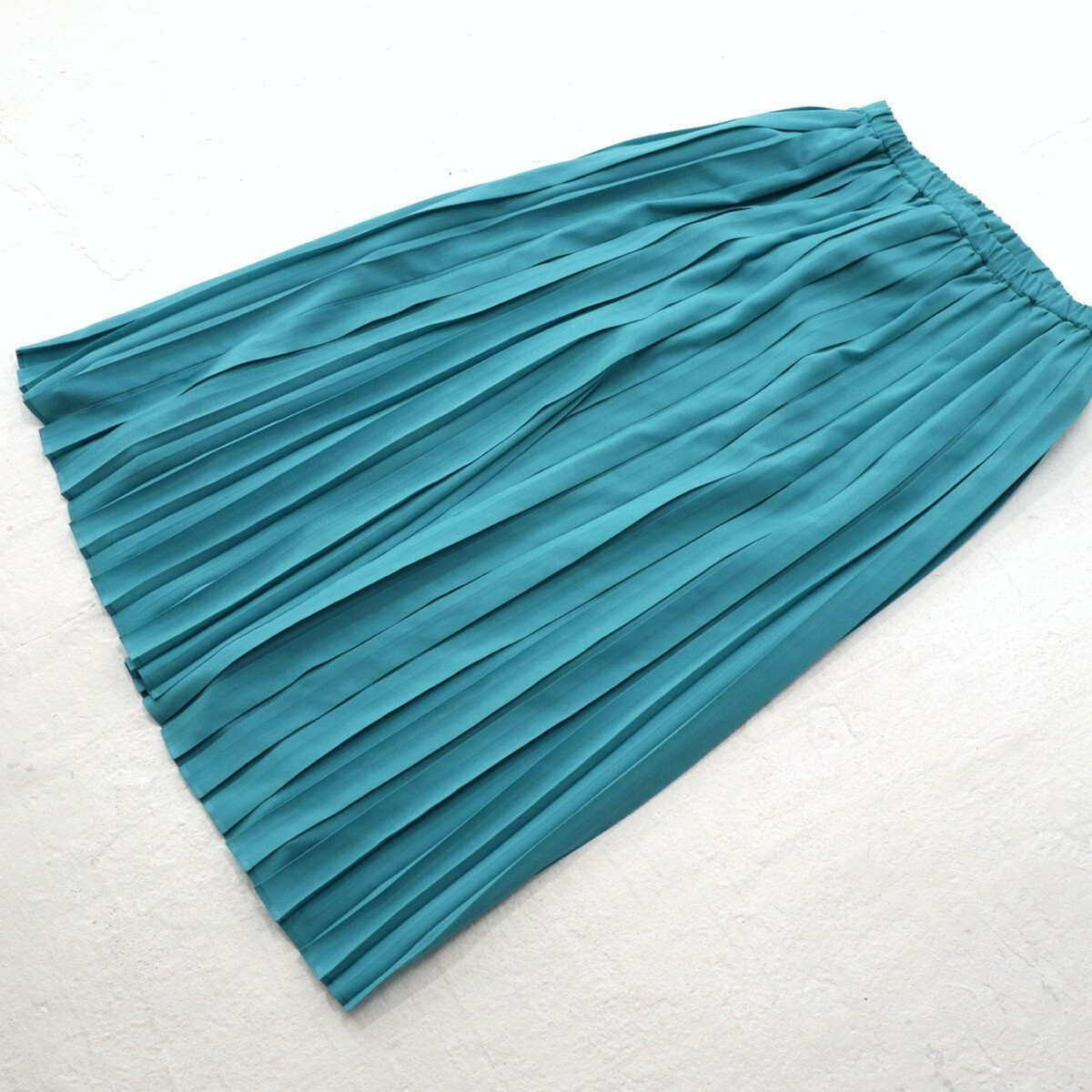 [ prompt decision ] beautiful goods *SHIPS anyl refreshing blue! Random pleat long skirt 