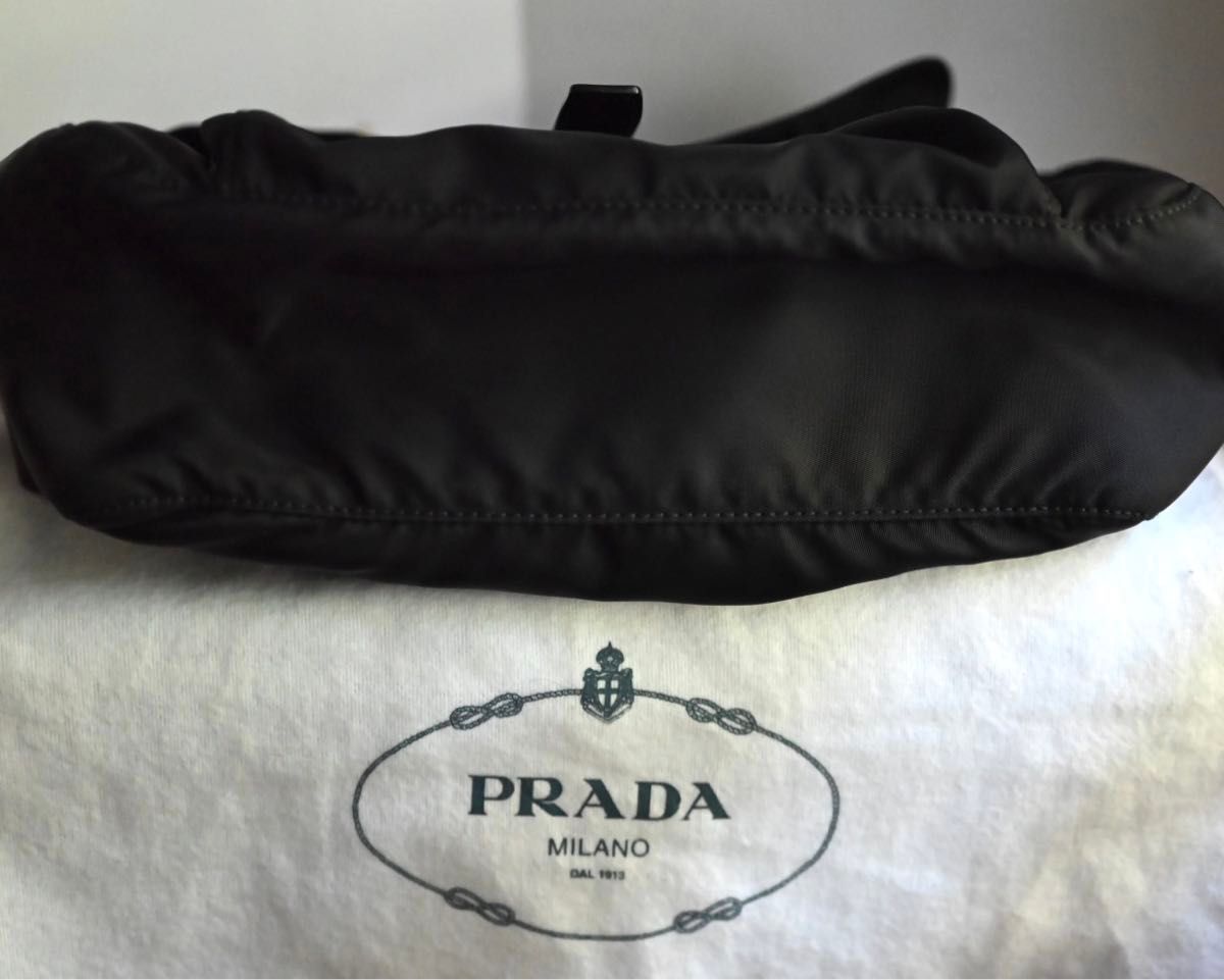 PRADA プラダ　バッグ+カードケース+マスコットホルダー　レディース&メンズ　