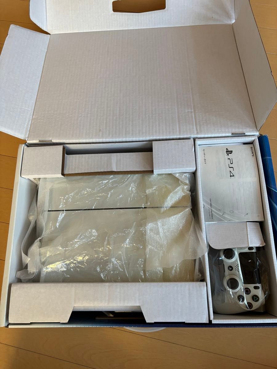 PlayStation SONY CUH-1100A ホワイト　PS4