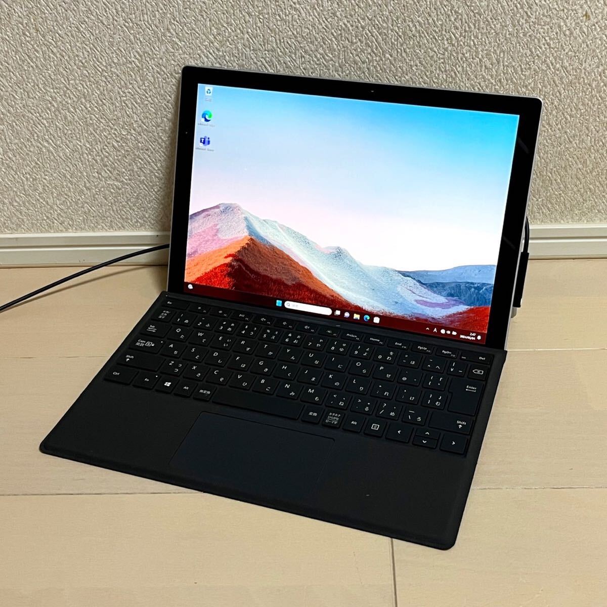 Microsoft タブレットパソコン Surface Pro7(1961) Core i5-1135G7 /2.40GHz / 8GB / SSD256GB / Win11 Proの画像1