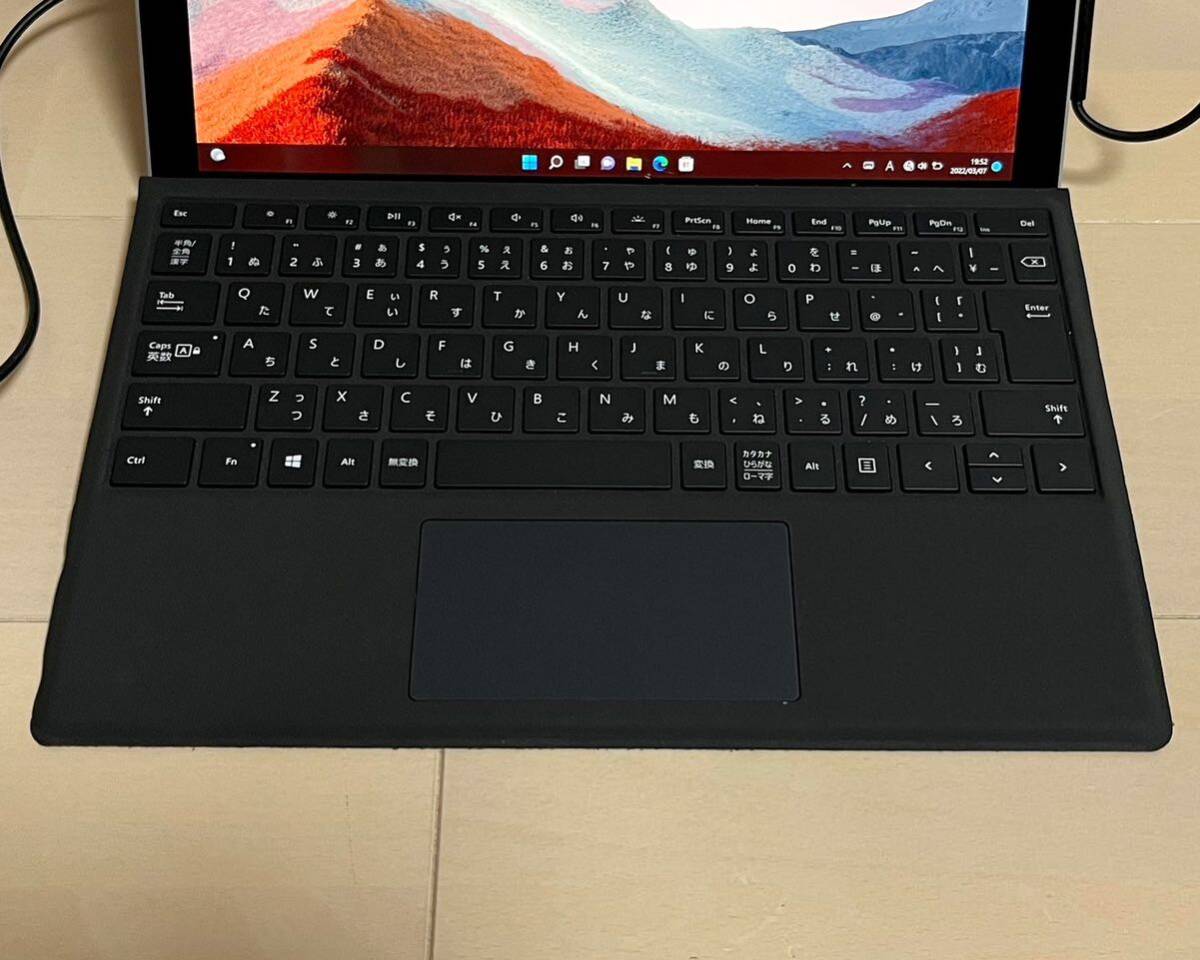 ジャンク品　Microsoft　タブレットパソコン Surface Pro7(1961) Core i5-1135G7 /2.40GHz / 8GB / SSD256GB / Win11 Pro_画像3