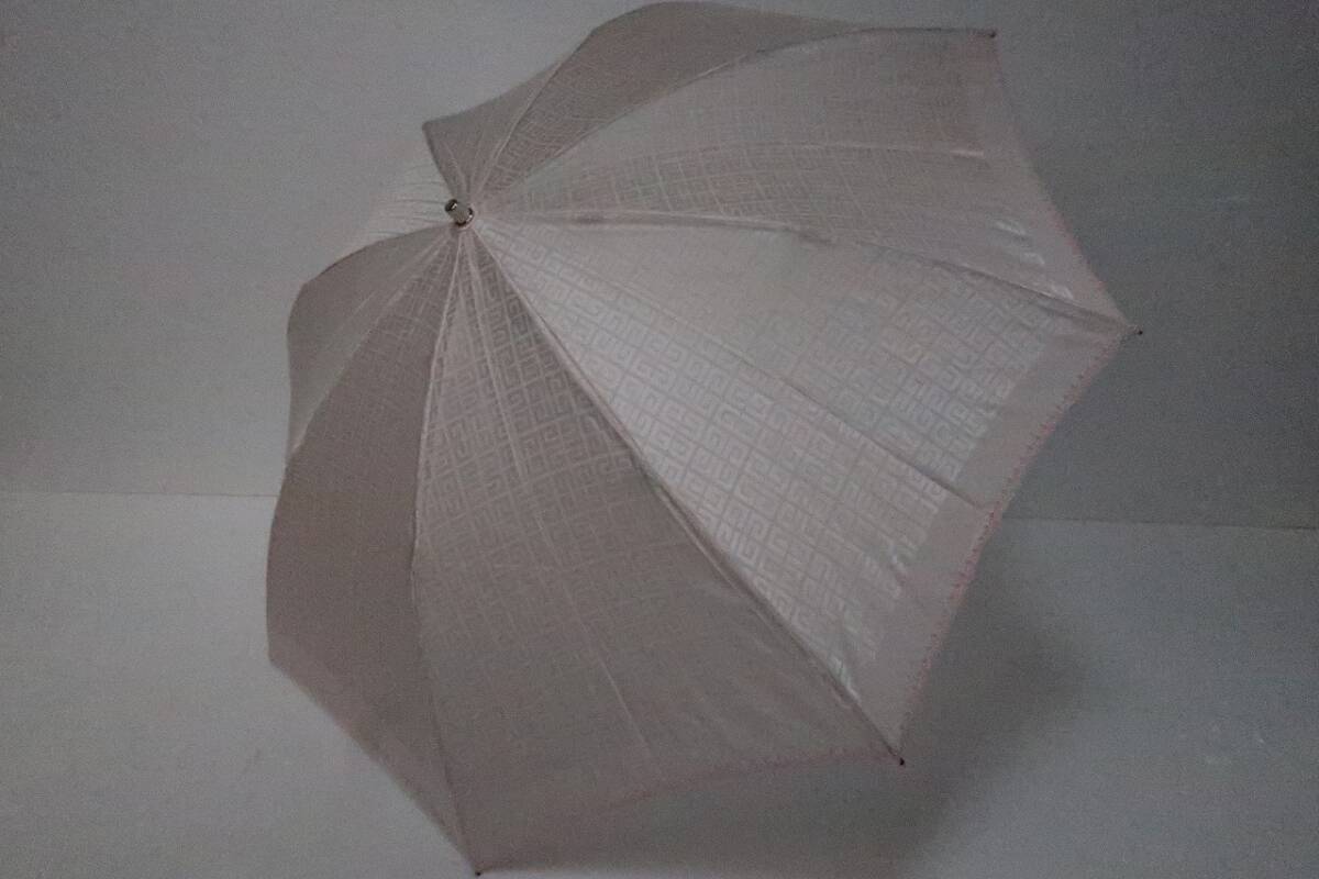 新品　ムーンバット製　GIVENCHY　ジバンシィ　シルク混　紫外線防止加工　晴雨兼用　折り畳み日傘　A１８　ピンク系_画像2