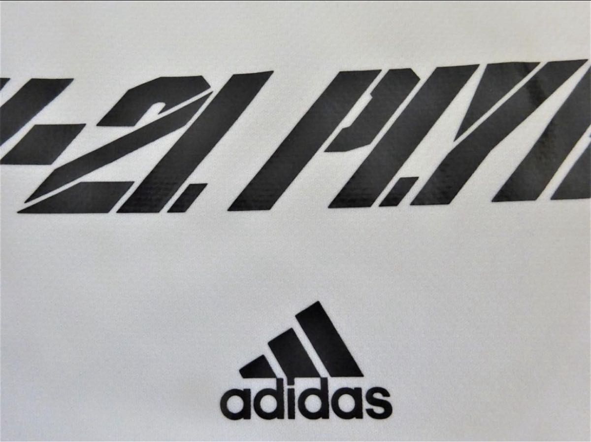 新品 150 2枚 adidas アディダス 快適!! 半袖ロゴ総柄Ｔシャツ ホワイト/ブラック 白/黒 ネイビー/ホワイト 紺