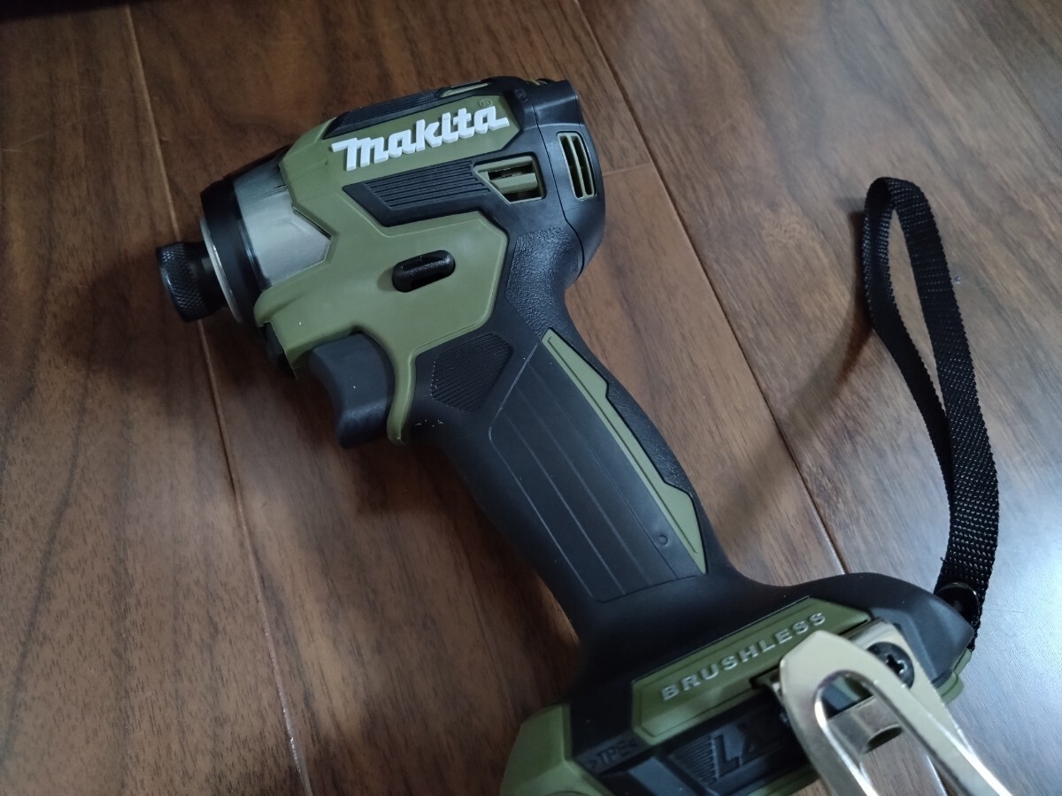 マキタ 18v 充電式 インパクトドライバ TD173DRGXO オリーブ 本体＋ケース　未使用　makita　_画像3