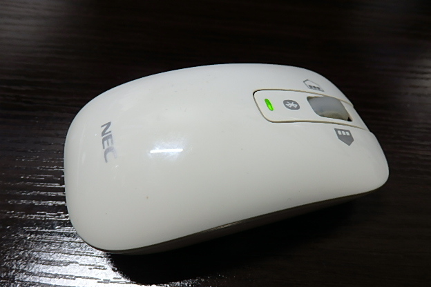  beautiful goods * operation excellent * NEC( original ) Bluetooth / Bluetooth mouse MT-1337 white postage :220 jpy 