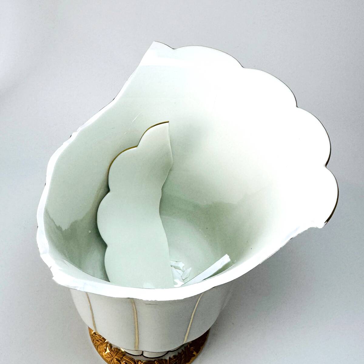 訳あり☆マイセン☆1級品/Xフォーム/花瓶/グランツゴールド 訳あり☆マイセン☆1級品/Xフォーム/花瓶/グランツゴールド