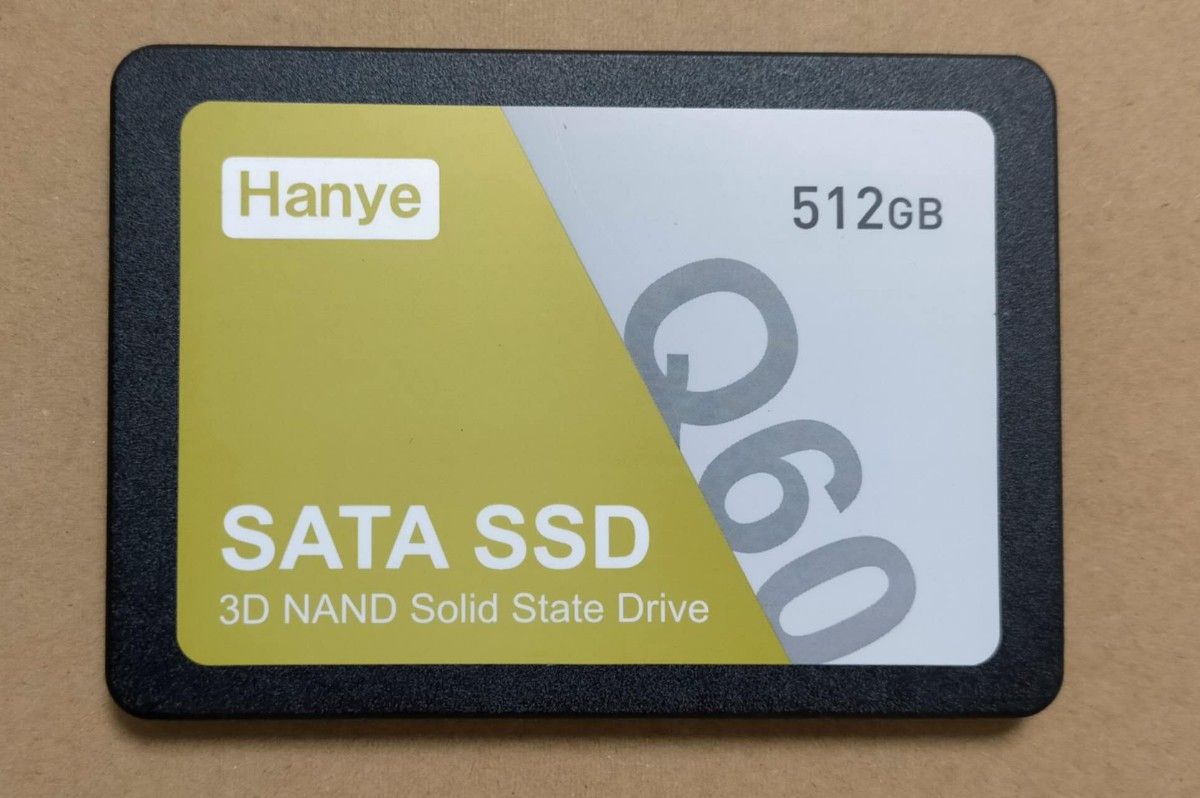 Hanye Q60 SATAIII 2.5インチサイズ SSD 512GB 1枚