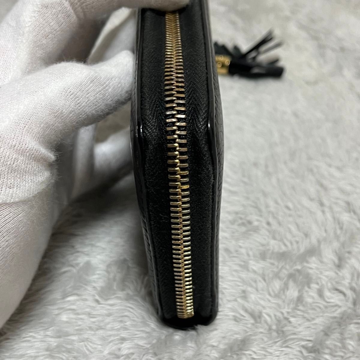 GUCCI グッチ ラウンドファスナー 長財布 バンブー タッセル GUCCI グッチ ラウンドファスナー 長財布 バンブー タッセル