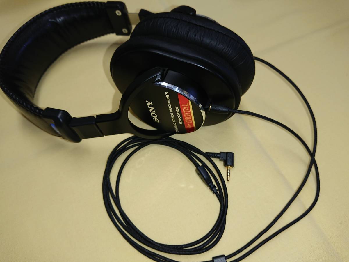 新品を改造 SONY MDR-CD900ST MMCX仕様 折りたたみ加工済み 新品を改造 SONY MDR-CD900ST MMCX仕様 折りたたみ加工済み